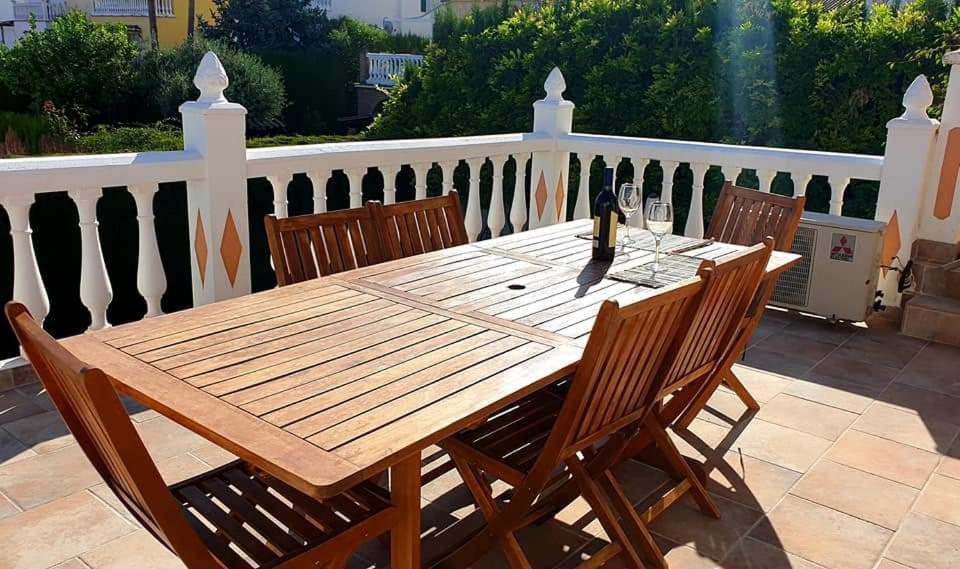 Villa Albaida La Zubia  Esterno foto